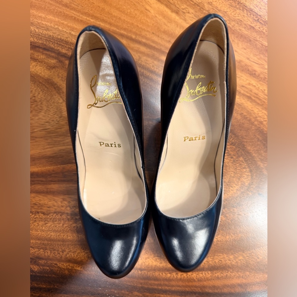 CHRISTIAN LOUBOUTIN Kid Simple 100 Black Kidskin Leather Pumps SZ39 / 8 1/2 4”H - Picture 3 of 13